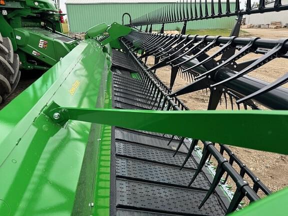 Image of John Deere RD40F equipment image 4