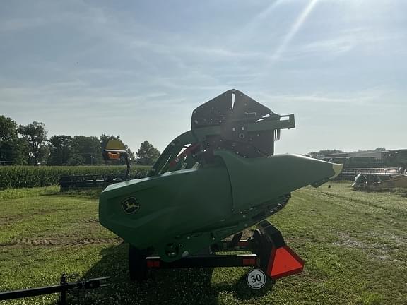 Image of John Deere RD40F equipment image 3