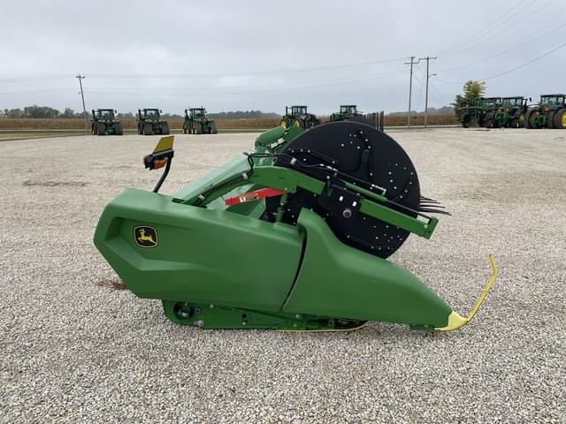 Image of John Deere RD40F equipment image 4