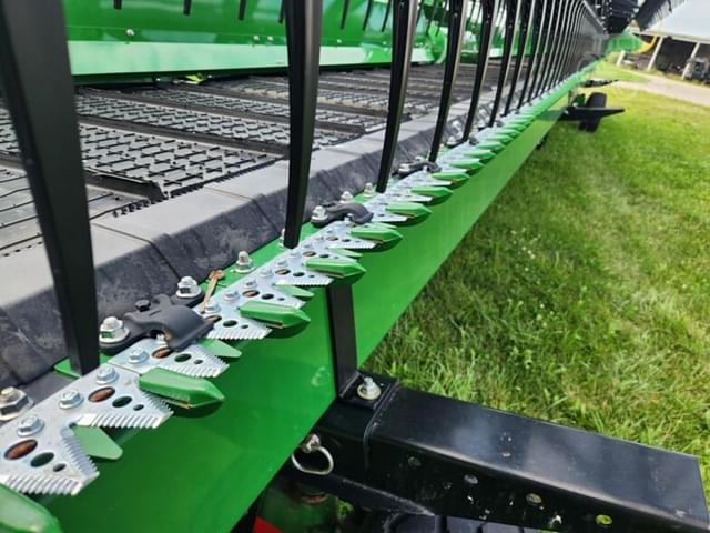 Image of John Deere RD40F equipment image 4