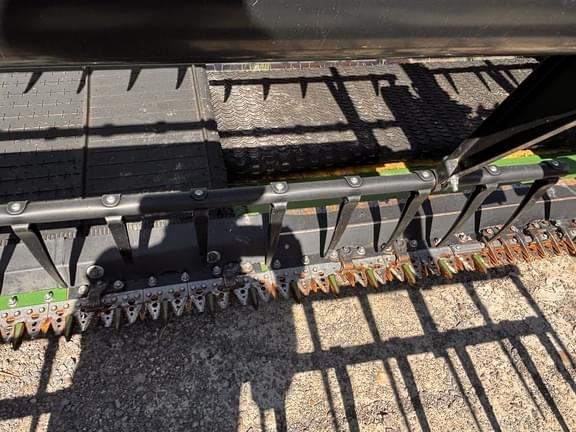 Image of John Deere RD40F equipment image 3