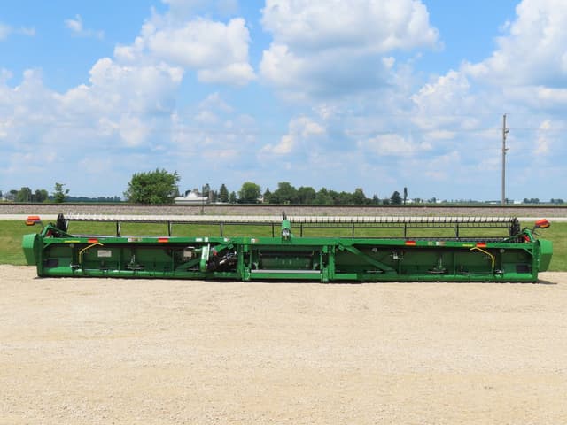 Image of John Deere RD40F equipment image 4