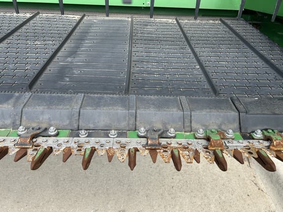 Image of John Deere RD40F equipment image 3