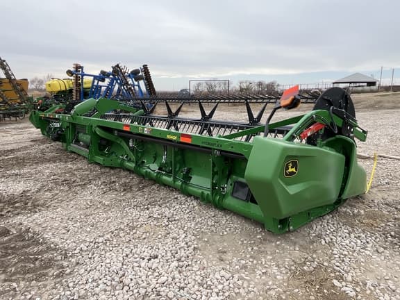 Image of John Deere RD40F equipment image 4