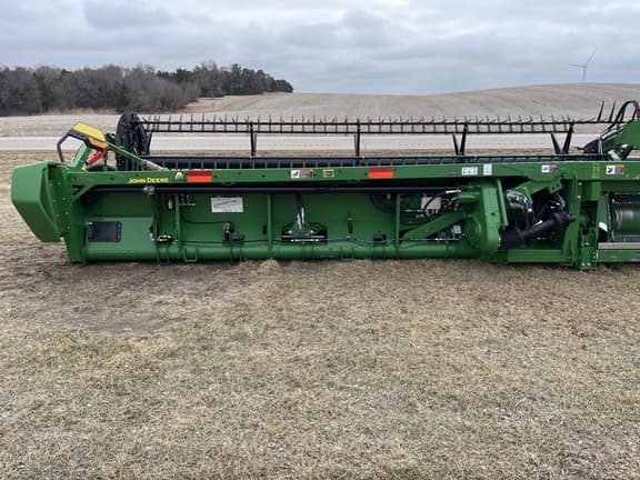 Image of John Deere RD40F equipment image 3