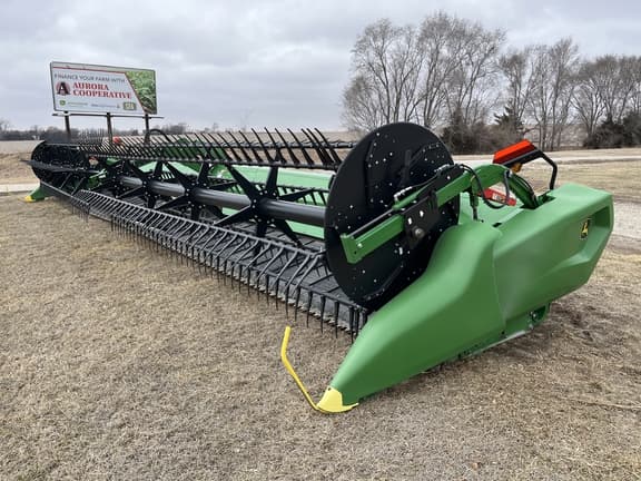 Image of John Deere RD40F equipment image 2