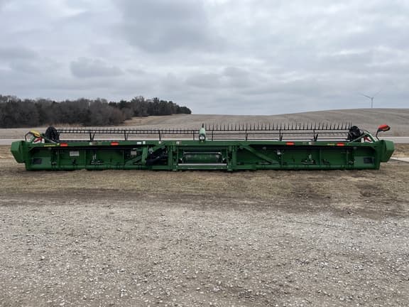 Image of John Deere RD40F equipment image 1