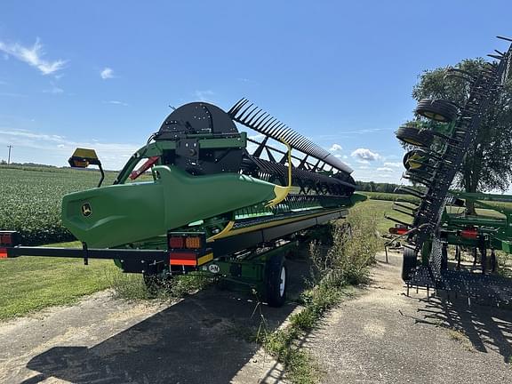 Image of John Deere RD40F equipment image 1