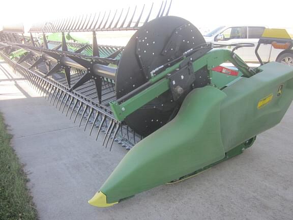Image of John Deere RD40F equipment image 1
