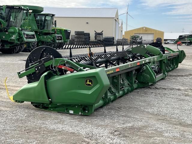 Image of John Deere RD40F equipment image 1