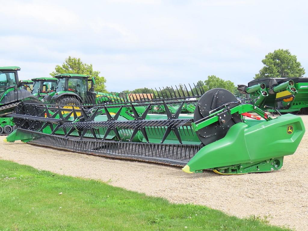Image of John Deere RD40F Primary image