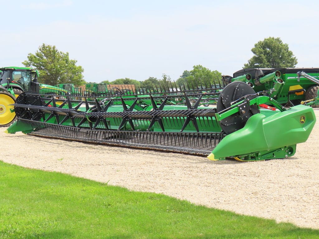 Main image John Deere RD40F