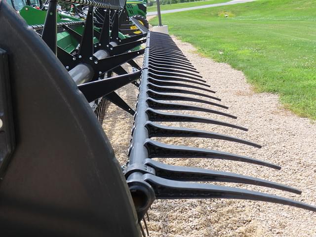 Image of John Deere RD40F equipment image 4
