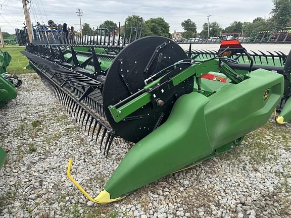 Image of John Deere RD40F Primary image