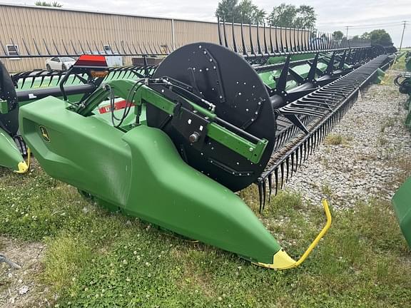 Image of John Deere RD40F equipment image 3