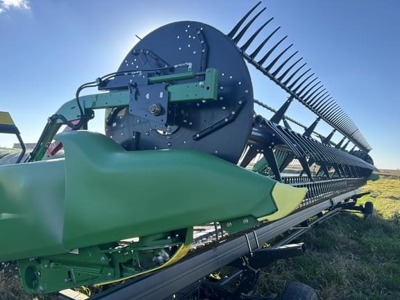 Image of John Deere RD40F equipment image 3