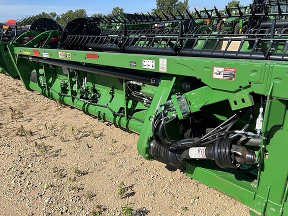 Image of John Deere RD40F equipment image 4