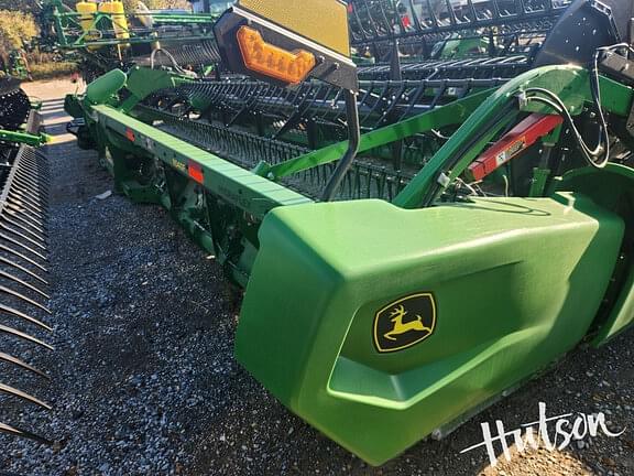 Image of John Deere RD40F equipment image 1