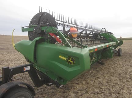 Image of John Deere RD40F equipment image 3