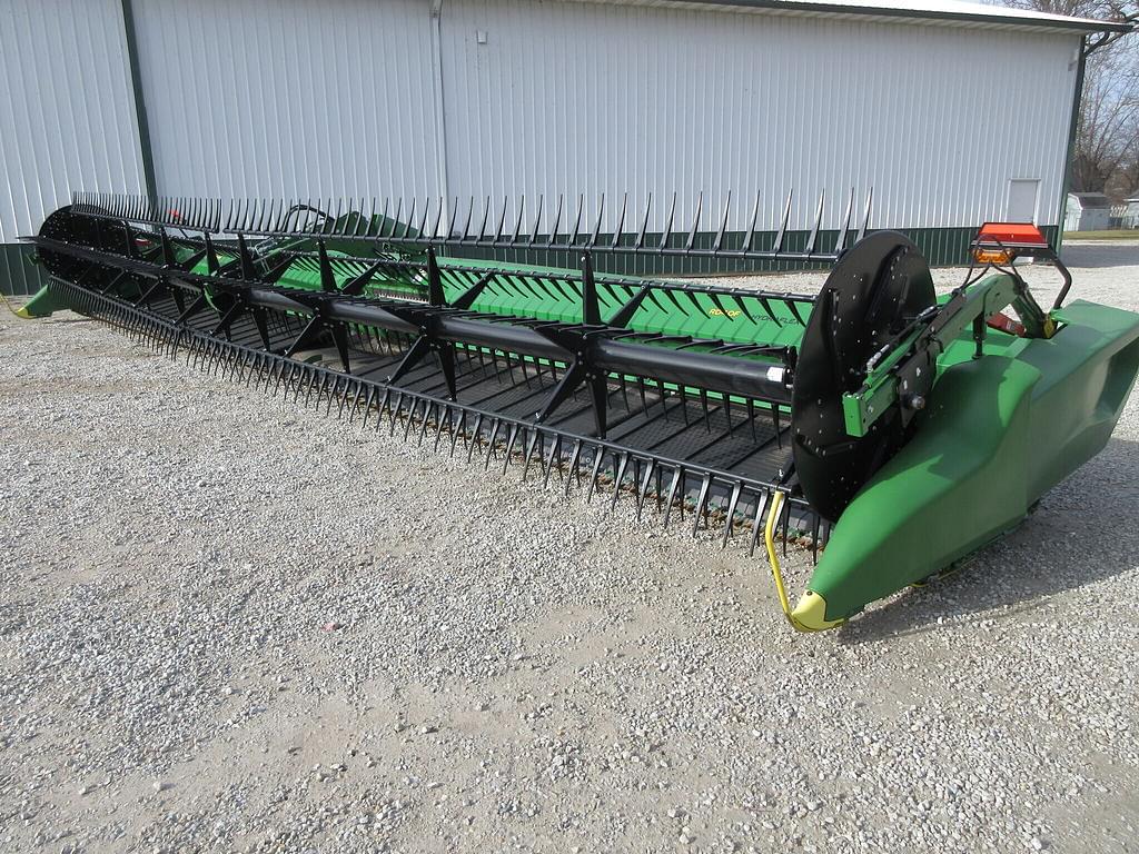 Image of John Deere RD40F Primary image