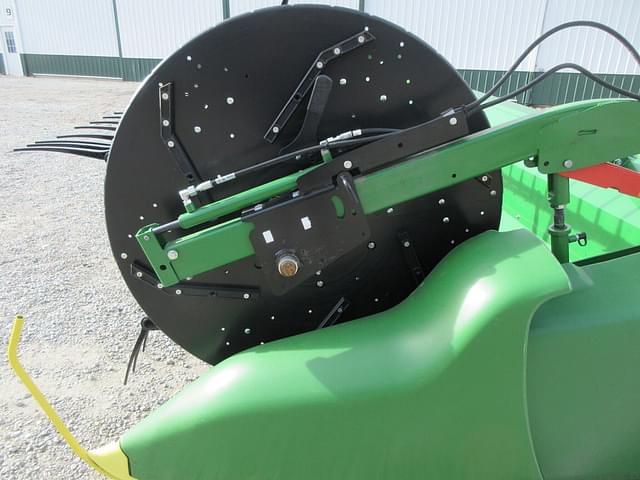 Image of John Deere RD40F equipment image 3