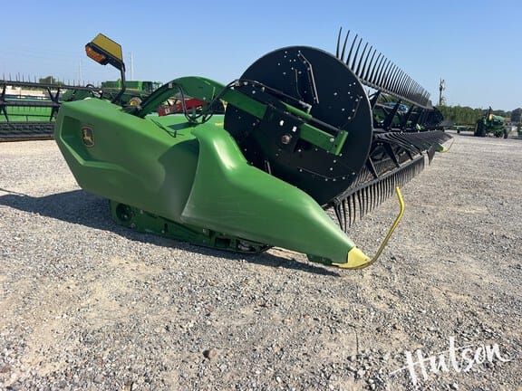 Main image John Deere RD40F
