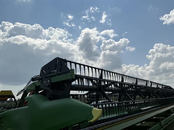 Image of John Deere RD40F equipment image 2