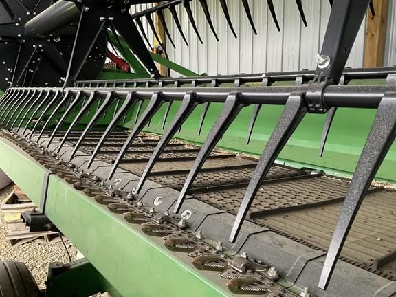 Image of John Deere RD40F equipment image 3