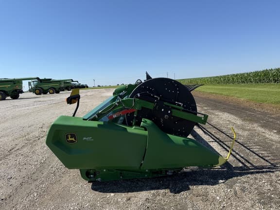 Image of John Deere RD40F equipment image 3