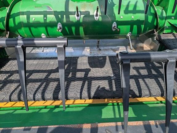Image of John Deere RD40F equipment image 4