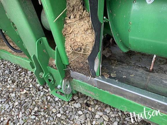 Image of John Deere RD40F equipment image 4