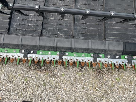 Image of John Deere RD40F equipment image 3