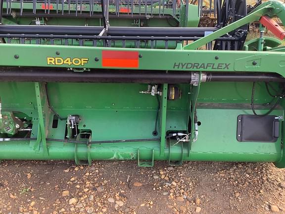 Image of John Deere RD40F equipment image 4