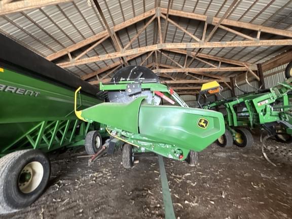 Image of John Deere RD40F Primary image