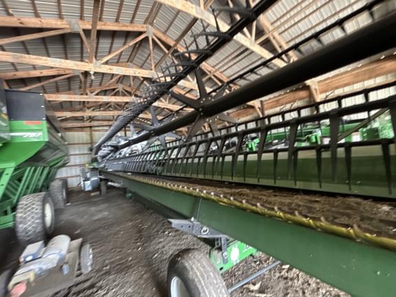 Image of John Deere RD40F equipment image 1