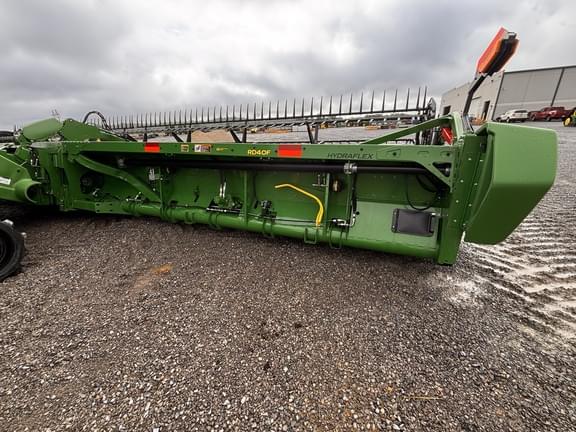 Image of John Deere RD40F equipment image 1