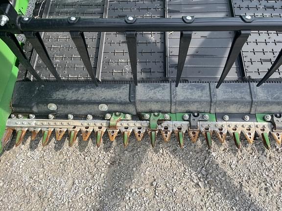 Image of John Deere RD40F equipment image 4