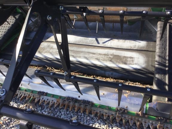 Image of John Deere RD40F equipment image 2