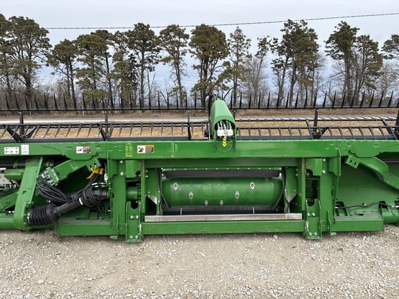 Image of John Deere RD40F equipment image 4