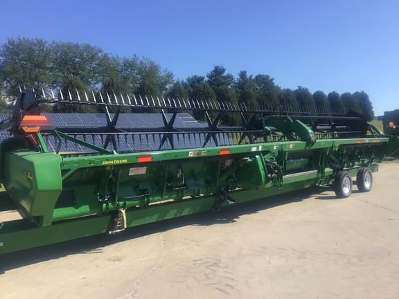 Image of John Deere RD40F equipment image 2
