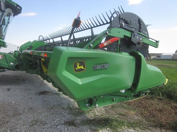 Image of John Deere RD40F equipment image 1