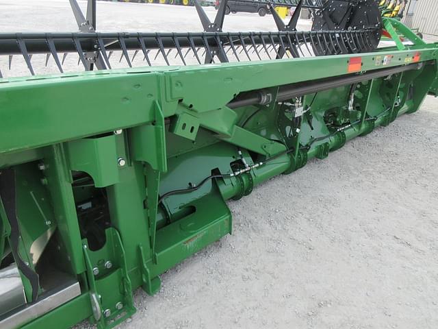 Image of John Deere RD40F equipment image 4