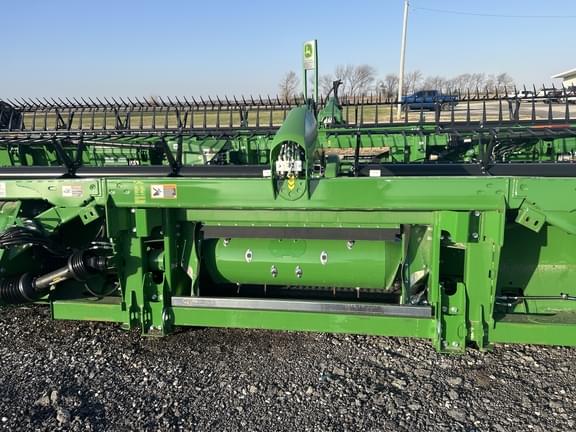 Image of John Deere RD40F equipment image 3