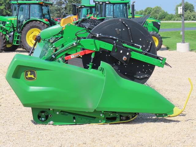 Image of John Deere RD40F equipment image 4