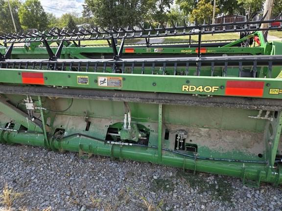 Image of John Deere RD40F equipment image 3