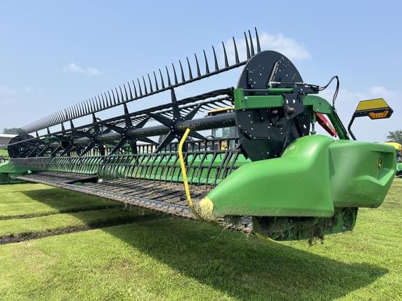 Image of John Deere RD40F Primary image