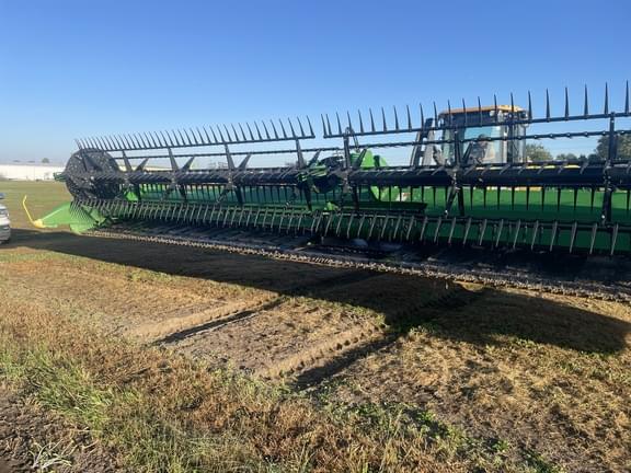 Image of John Deere RD40F equipment image 2