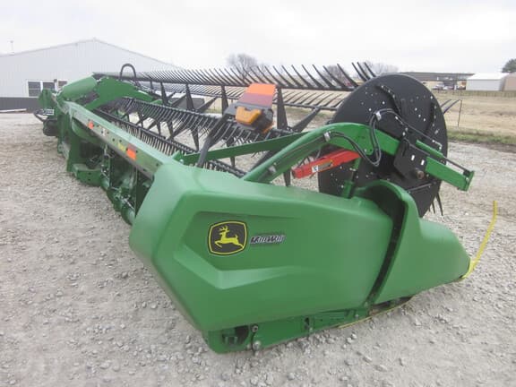 Image of John Deere RD40F equipment image 4