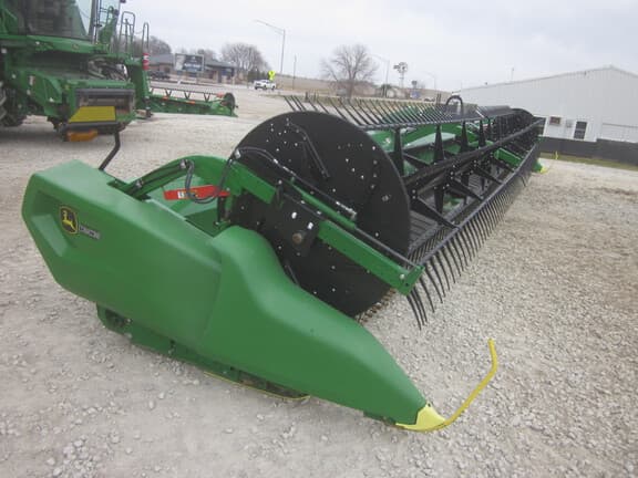Image of John Deere RD40F equipment image 1