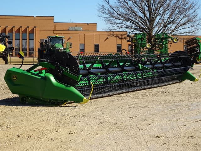 Image of John Deere RD40F equipment image 1